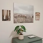 Διαμέρισμα Sherryflat Aina Parking