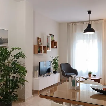 Διαμέρισμα Sherryflat Aina Parking