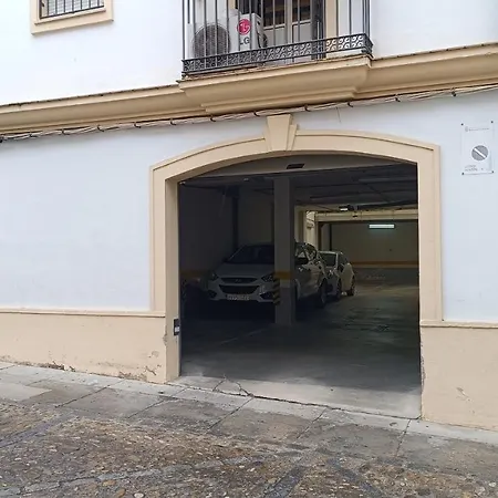 Sherryflat Aina Parking Χέρεζ